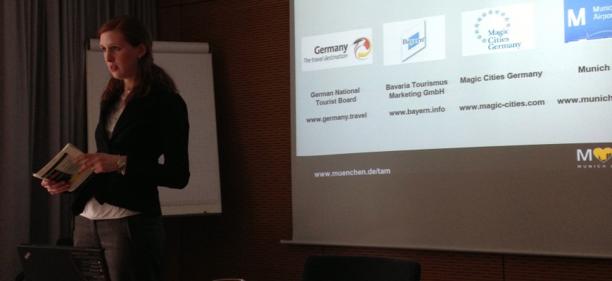 Isabella Schopp gives a presentation at the Munich Tourism Office.